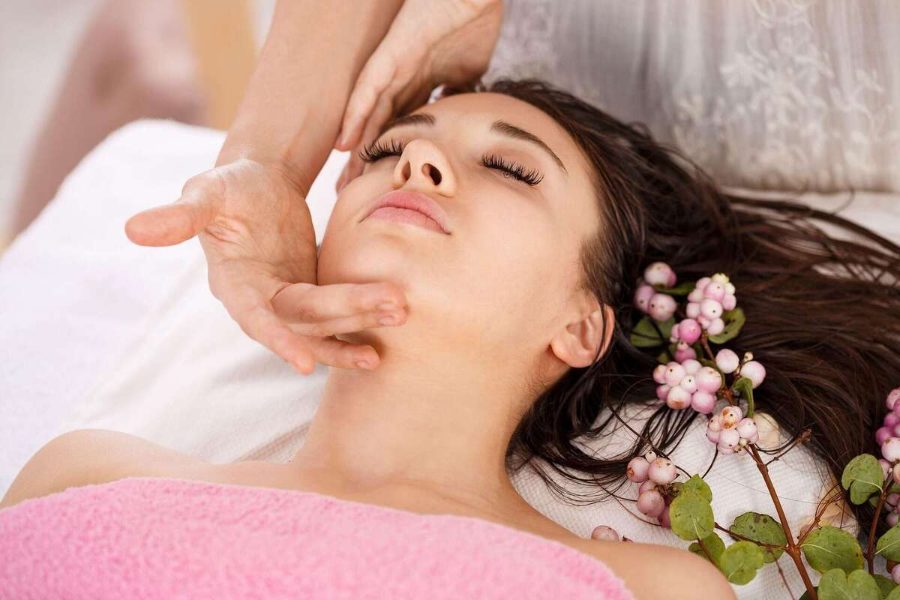 Massage japonais du visage